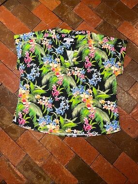 Tommy Bahama Island Soft LARGE short sleeve top tropical floral 3057